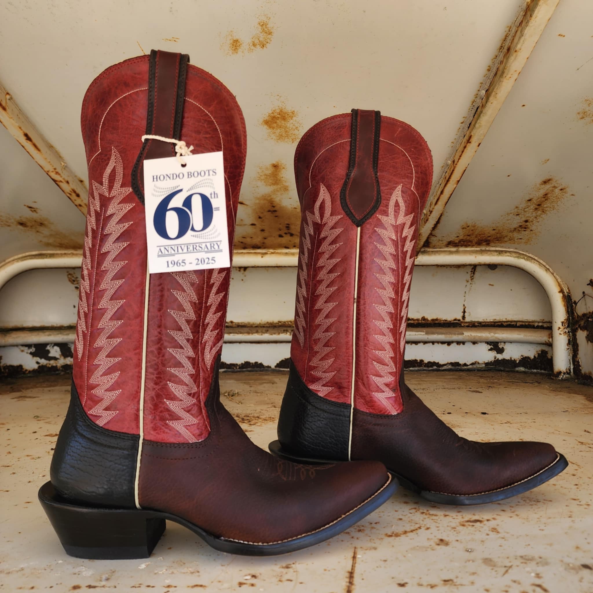 Hondo Picosa Creek Exclusive Brown Oil Tan w/Red Valcano - The Reese 2.0 Boot