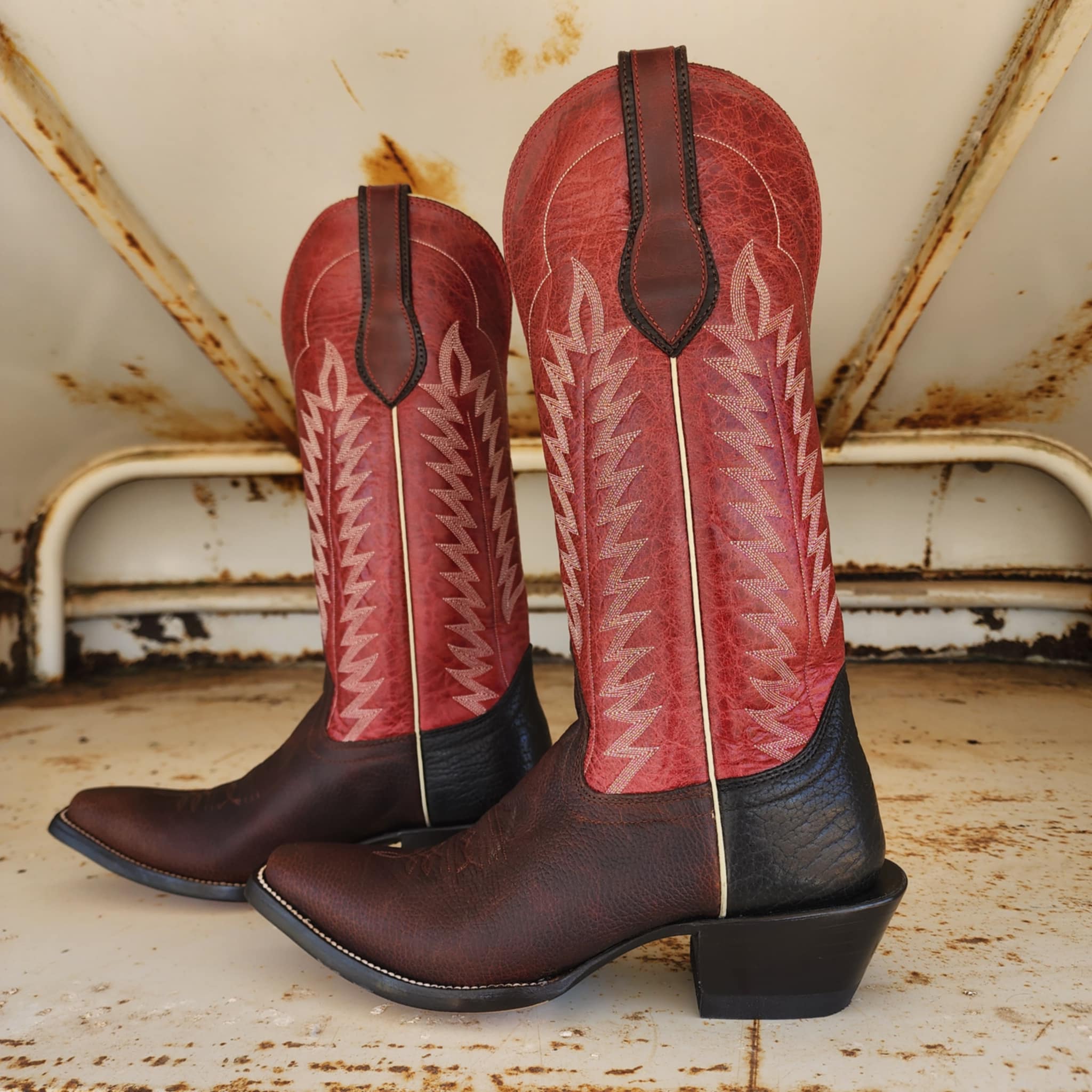 Hondo Picosa Creek Exclusive Brown Oil Tan w/Red Valcano - The Reese 2.0 Boot