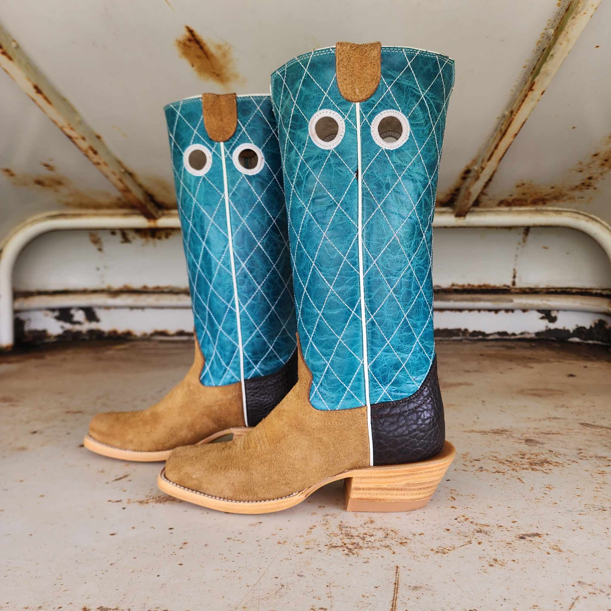 Hondo Picosa Creek Exclusive Maple Roughout w/Turquoise  - The Dalhart Boot