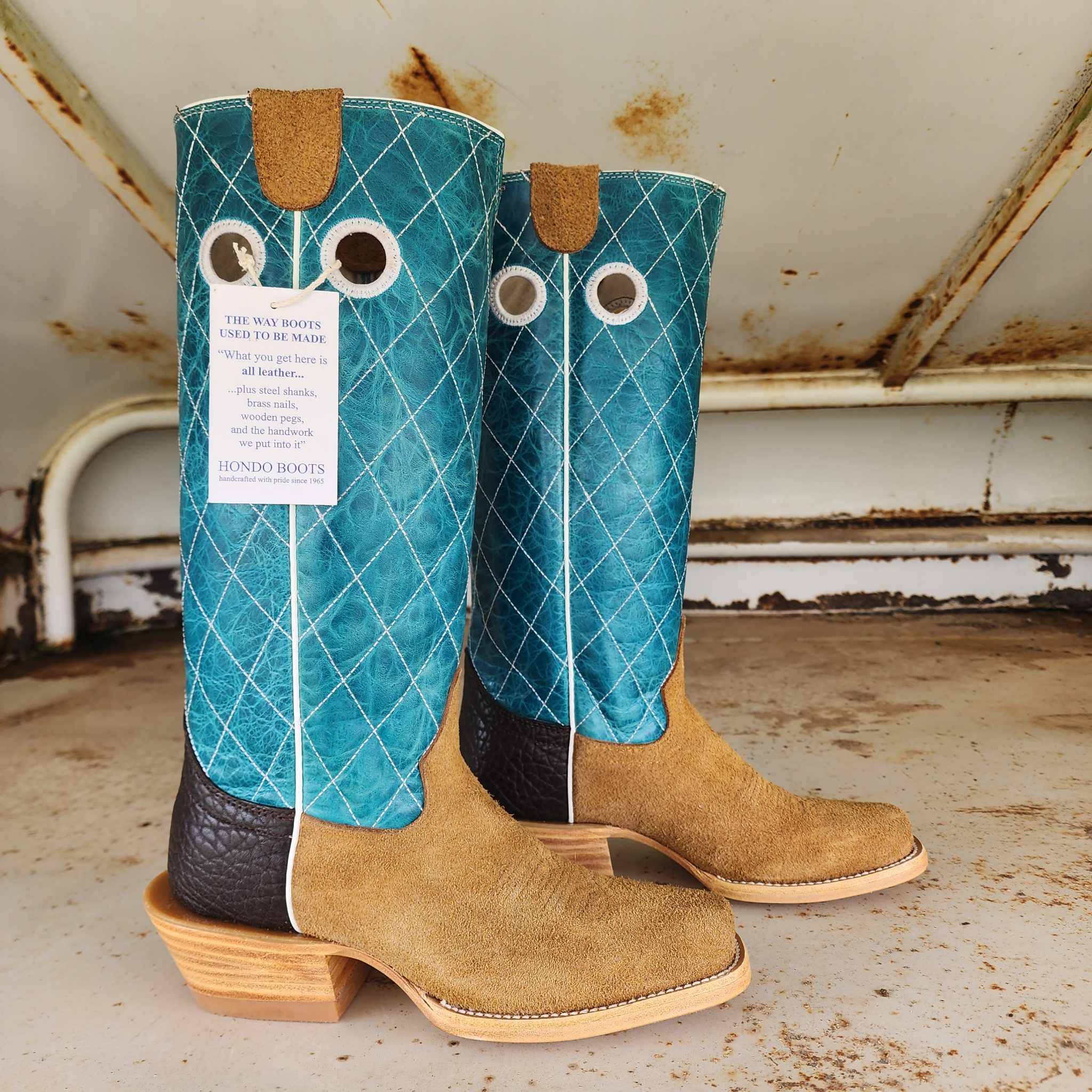 Hondo Picosa Creek Exclusive Maple Roughout w/Turquoise  - The Dalhart Boot